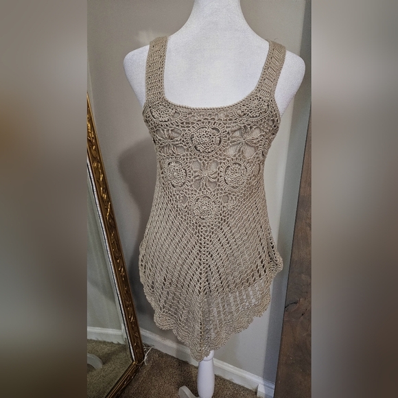 MAK BY MAK B Asymmetrical Crochet Top In Tan/beige. Size Small - Picture 11 of 13
